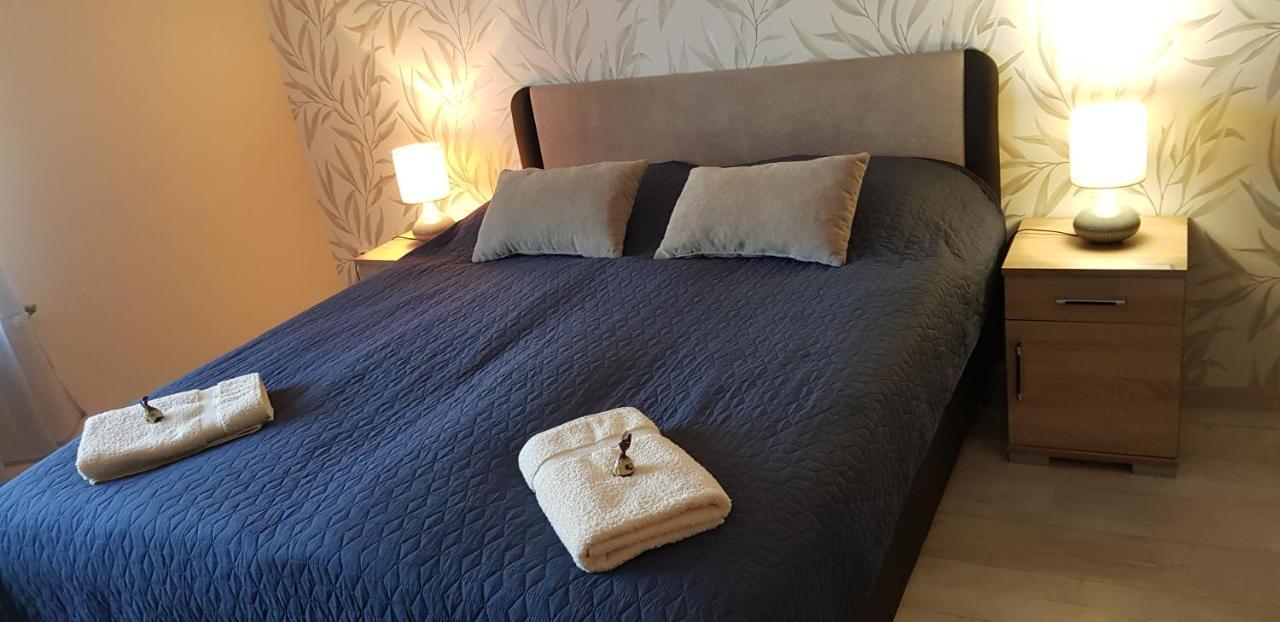 Rozsa Apartmanhaz Сегед Экстерьер фото